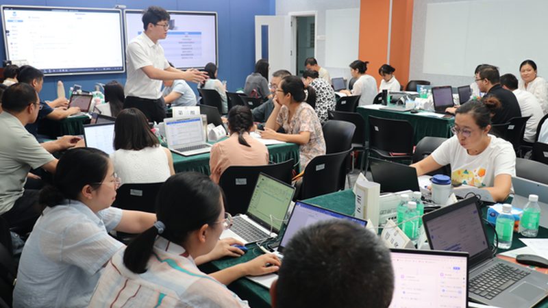 行政管理自考本科考公务员岗位